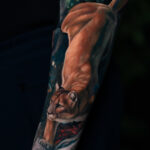 Puma sleeve
