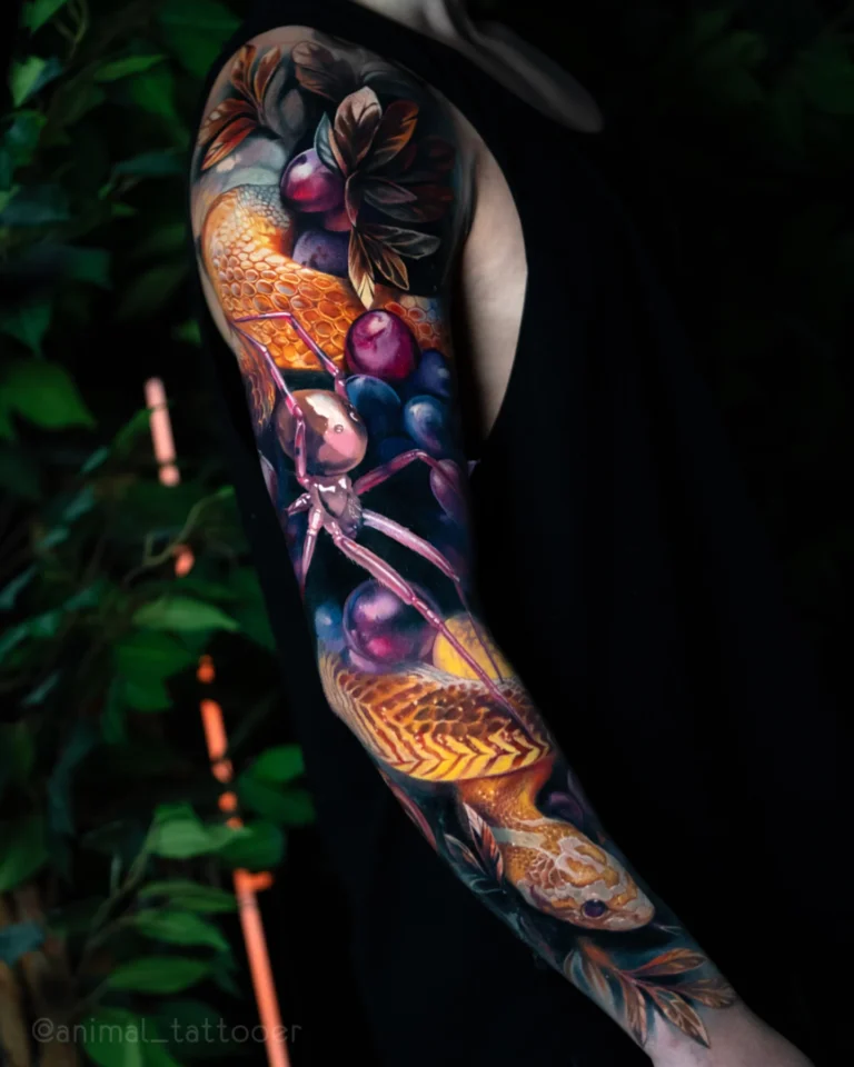 Yellow snake sleeve