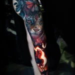 A tiger with the red butterfly