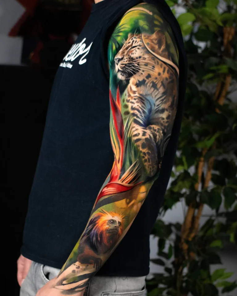 A jungle sleeve