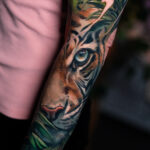Jungle sleeve